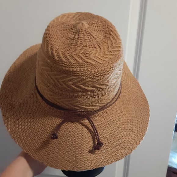 Scala Pronto tan woven floppy hat w Brown Thin Hatband - Picture 2 of 10